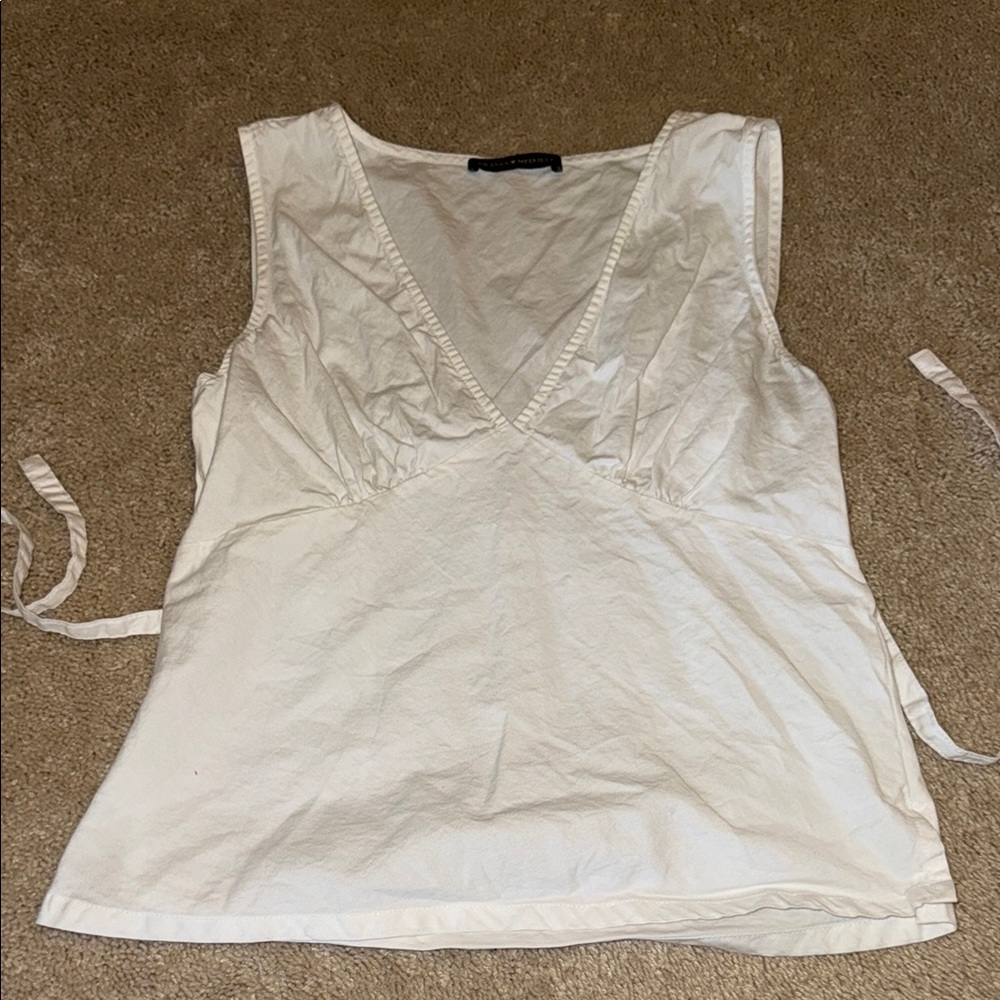 Brandy Melville Rafaela Top (BARELY WORN!)